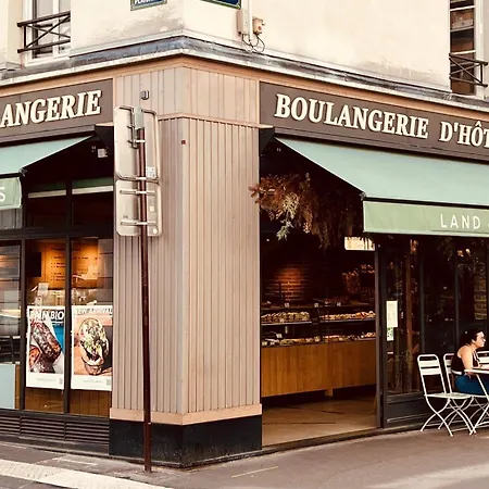 Chic Quartier Montparnasse