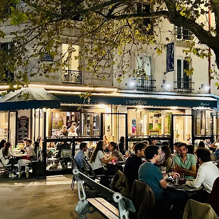 Chic Quartier Montparnasse Apartment