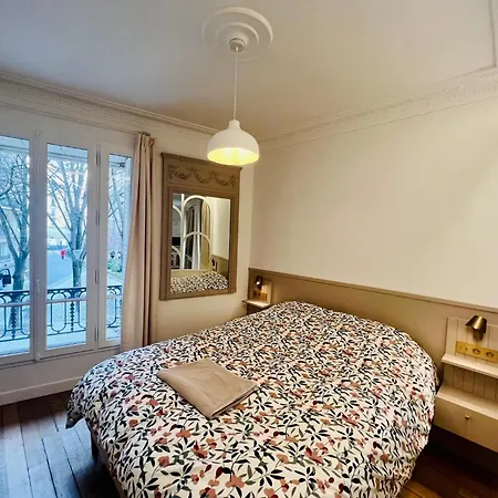 Chic Quartier Montparnasse